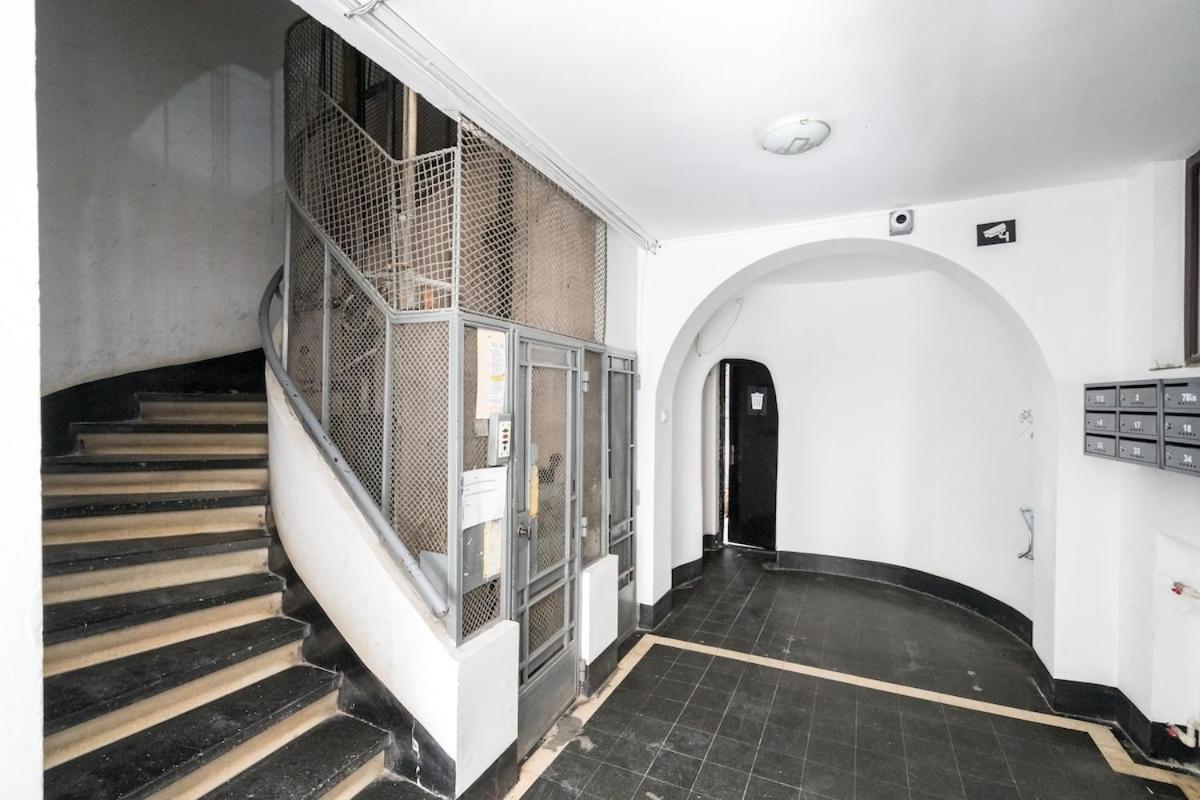 Breathtaking Spacious 2br - Center * Bucureşti