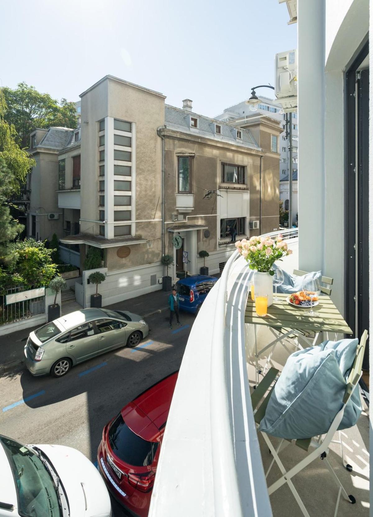 Breathtaking Spacious 2br - Center Apartament Bucureşti