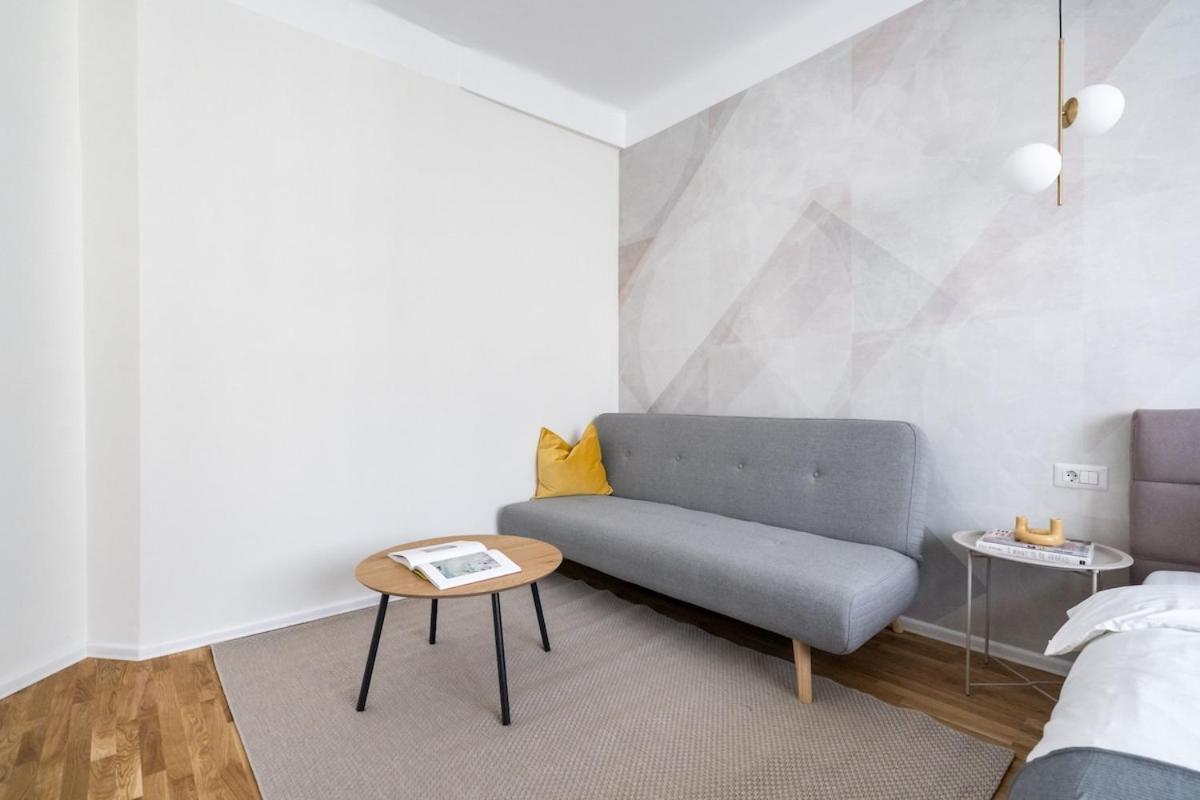 Apartament Breathtaking Spacious 2br - Center *
