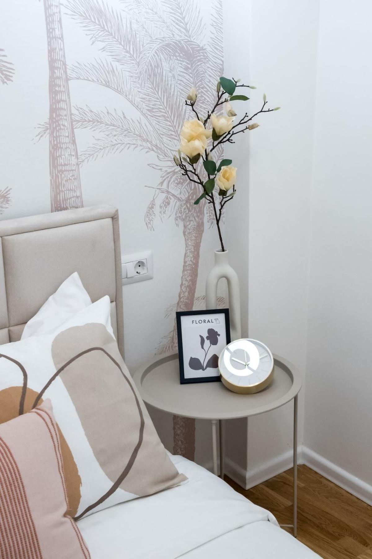 Breathtaking Spacious 2br - Center Apartament *